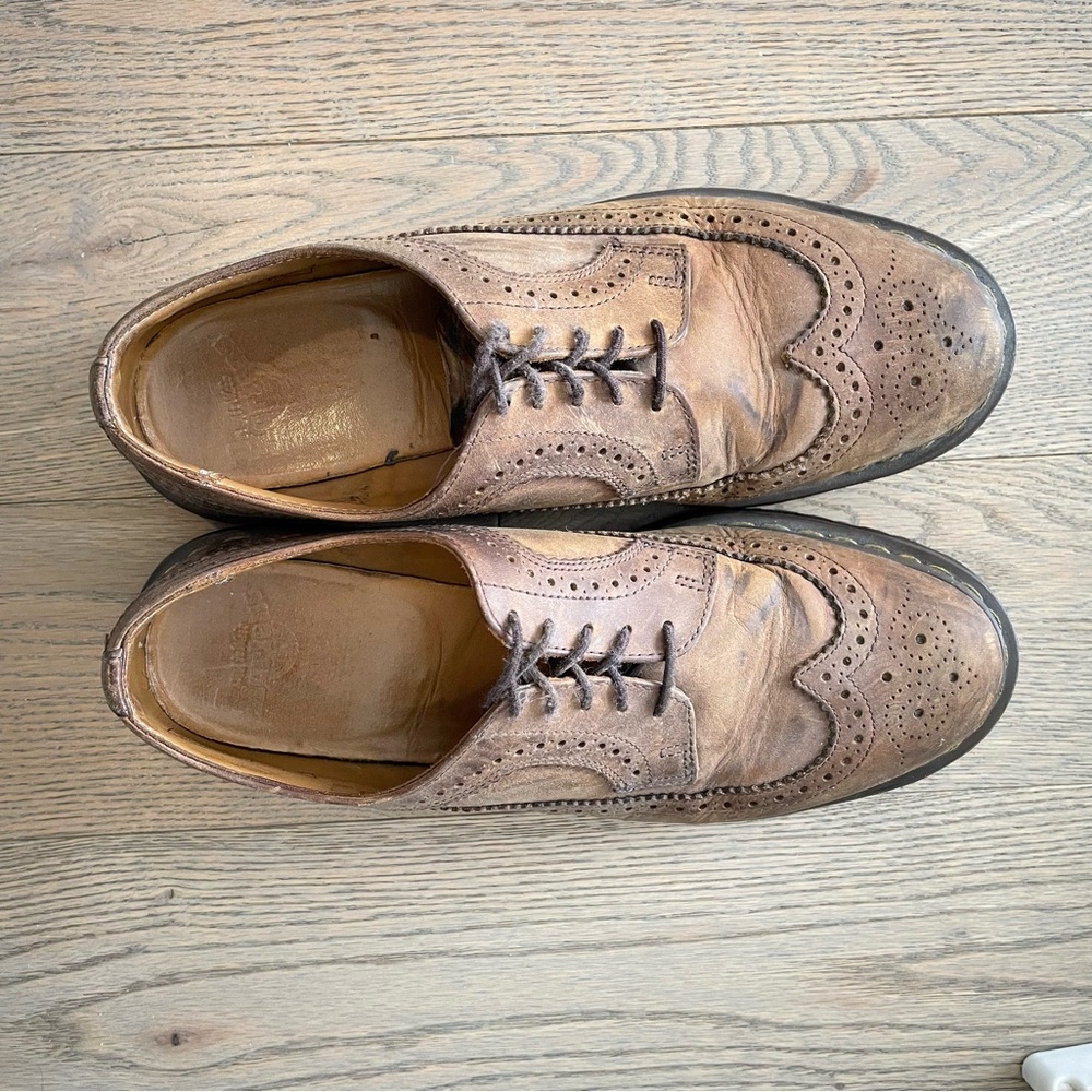 Dr. Martens Brogue Shoe